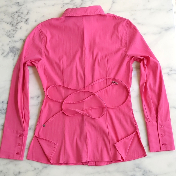 Vintage Express Stretch Hot Pink Long Sleeve Hidden Button Shirt with belt. - Picture 4 of 4